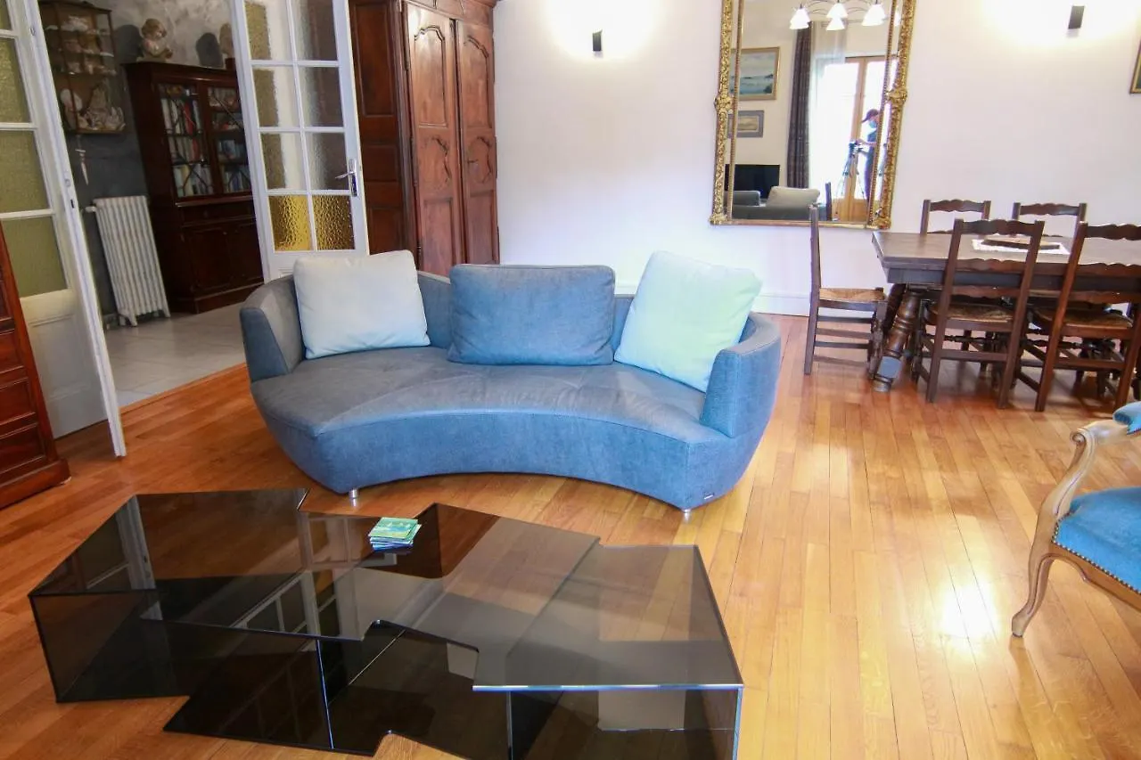 Apartment La Glycine Du Faubourg